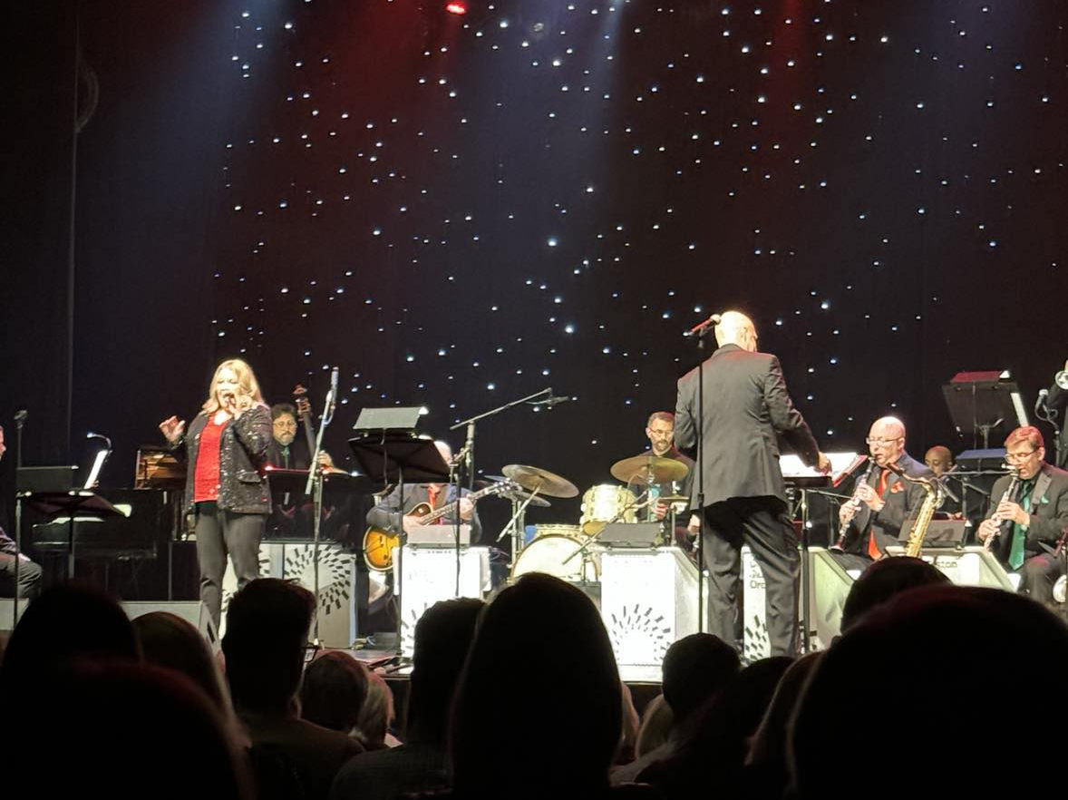Holiday Swing
