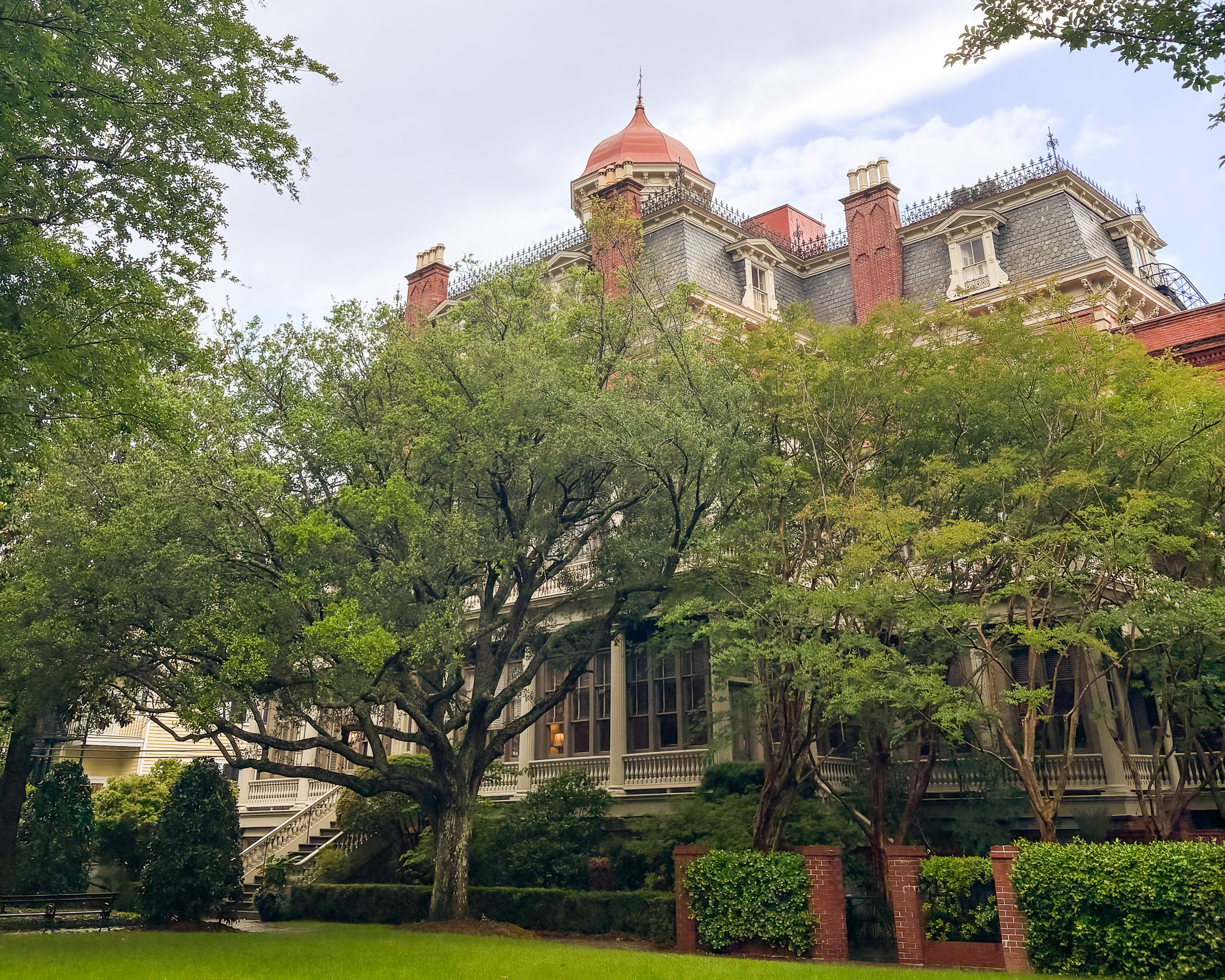 Wentworth Mansion from the grand lawn