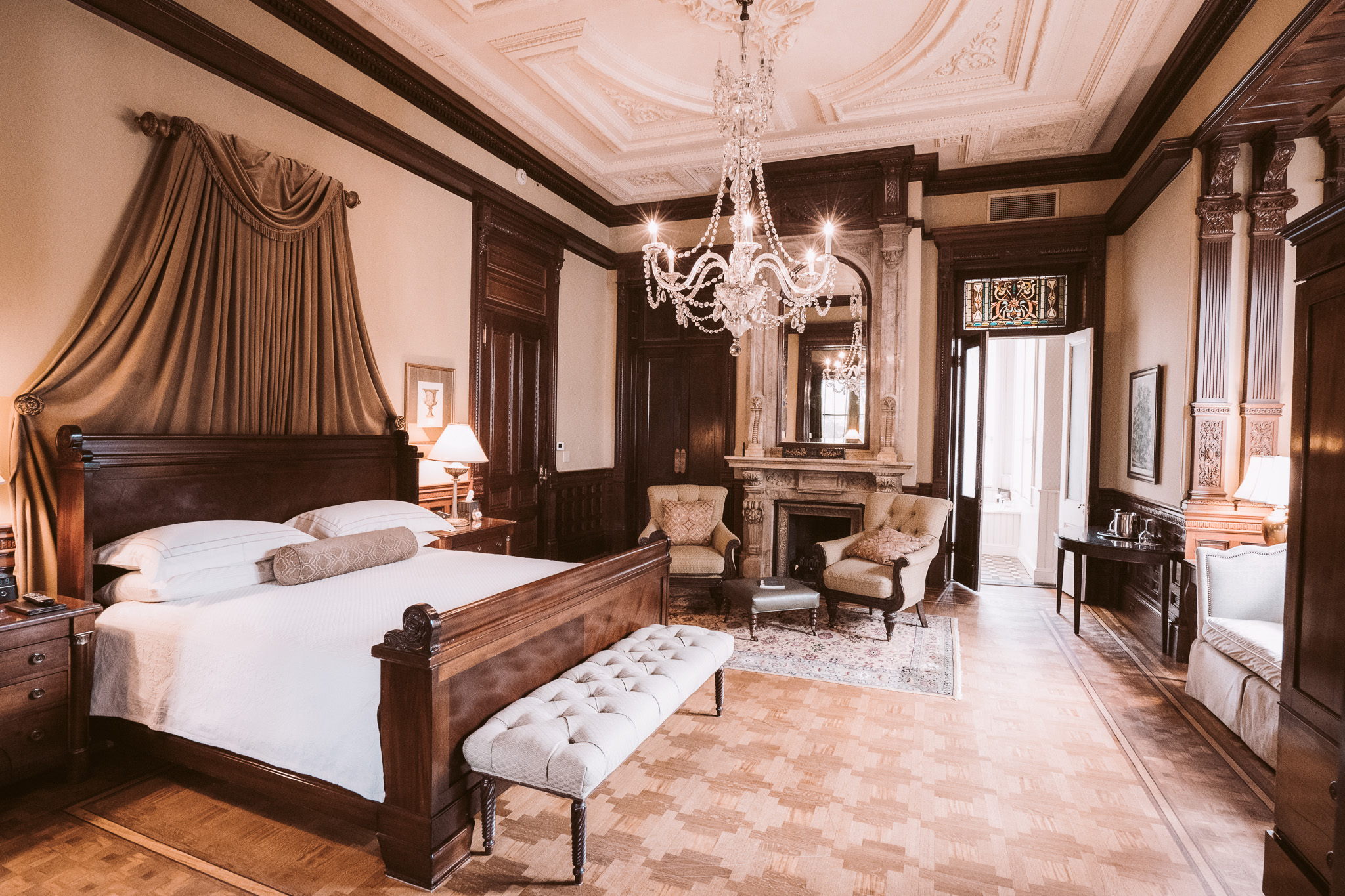 Grand Mansion Suite at Wentworth Mansion®