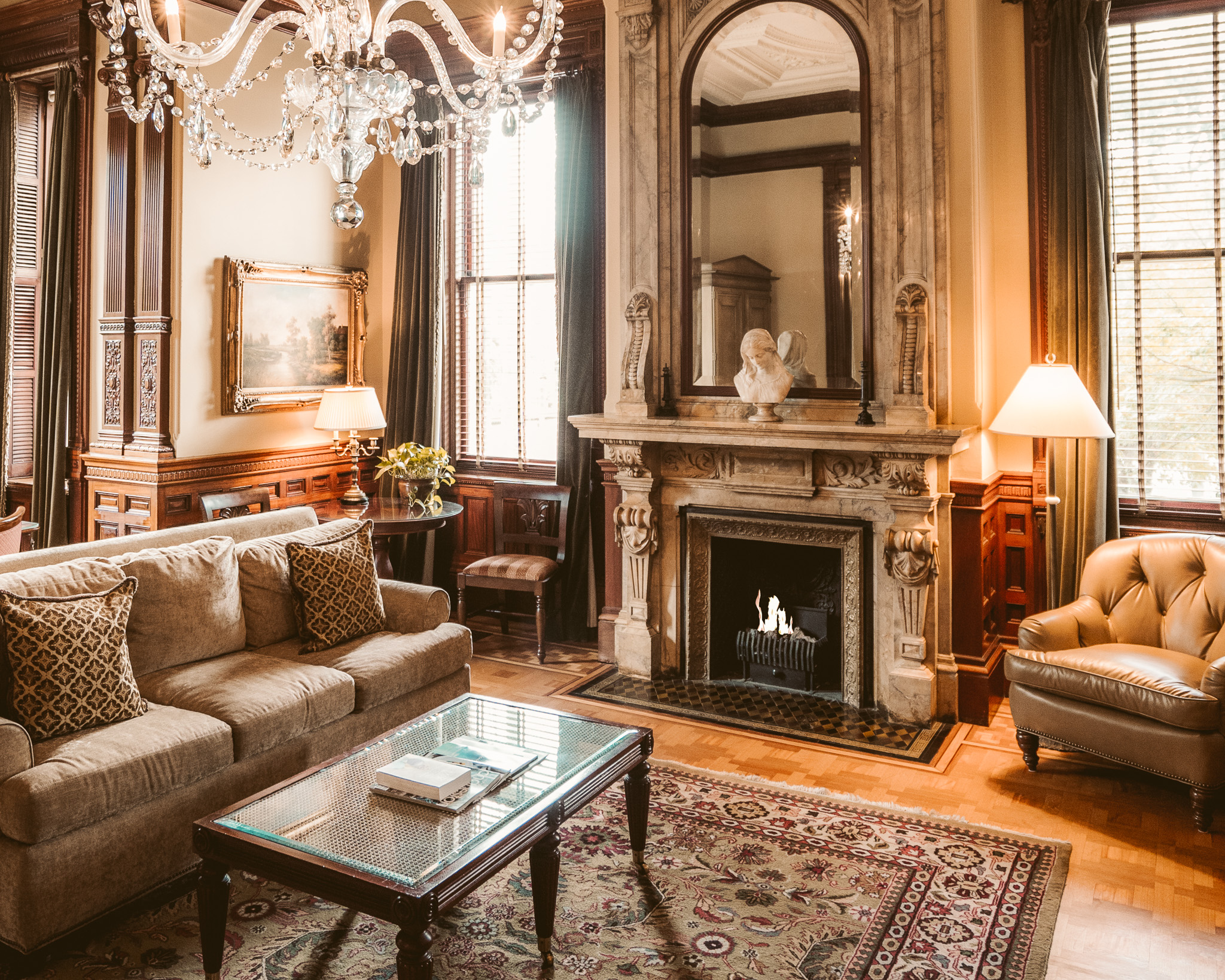 Grand Mansion Suite with fire in the fireplace